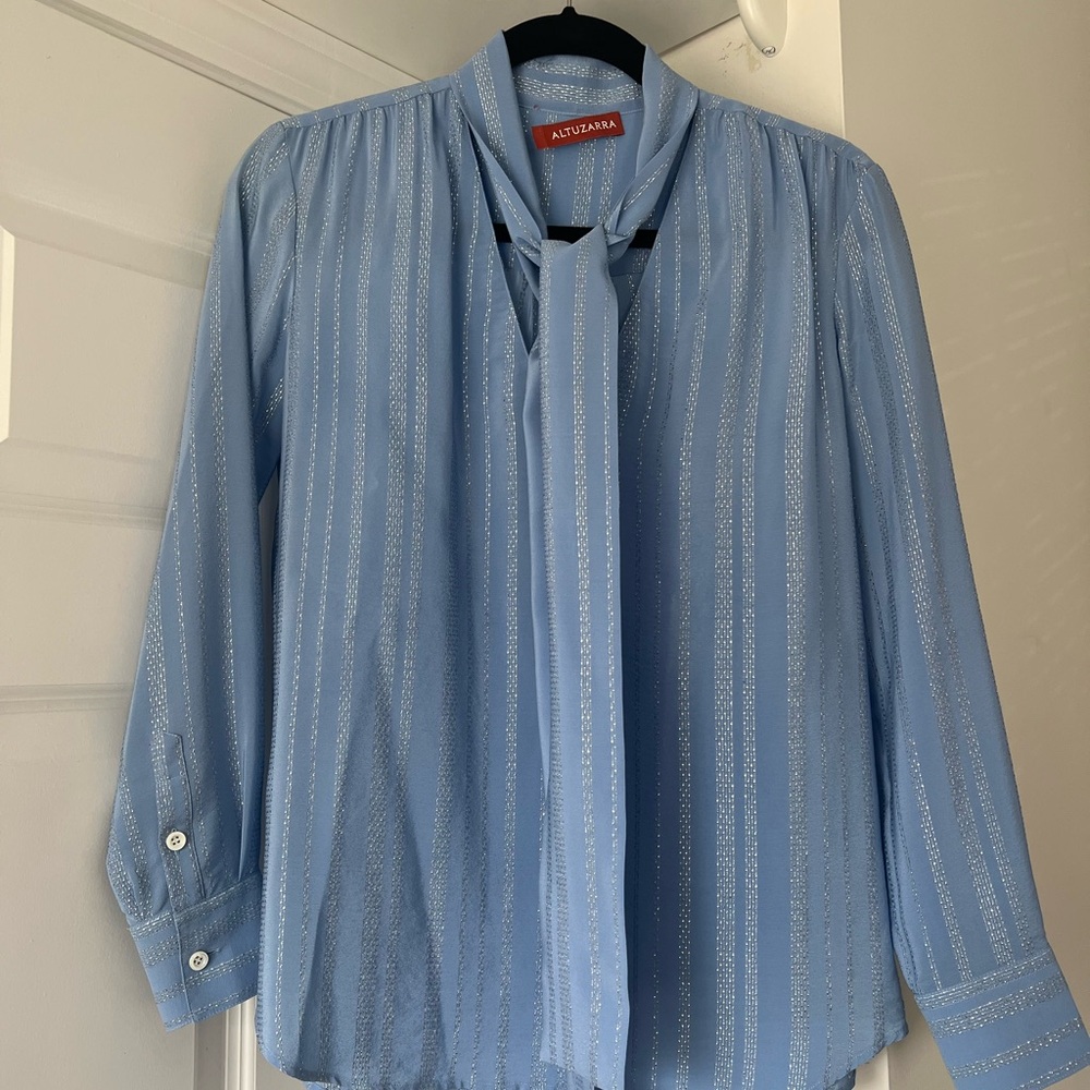 🔥Altuzarra silk blouse. Made in Italy🔥